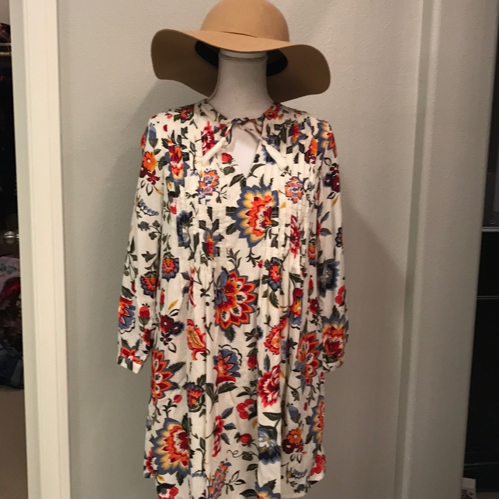 Old Navy Floral Print Dress